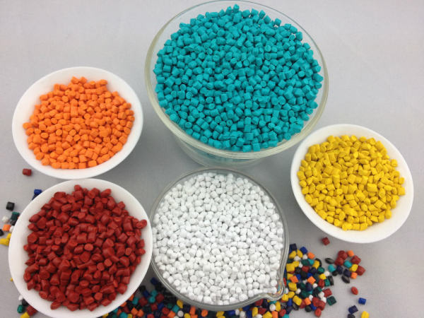 河北保定色母粒廠家與山東塑邦達成長期合作！