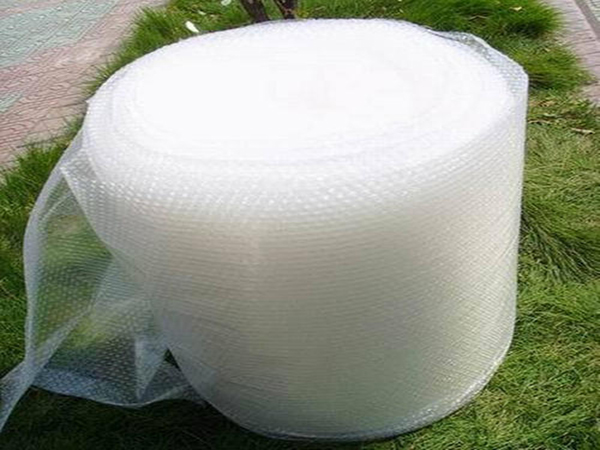 使用回收料生產(chǎn)的氣泡膜用哪種增白劑效果好？